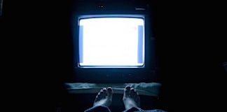 Insomnia electronică afectează somnul