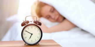 Studiu: Prea mult somn este la fel de dăunător ca prea puţin
