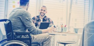 „Ridică-te și umblă!” Asociația Ridică-te și umblă!, proiecte pentru persoane cu dizabilitati