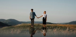 Suntem diferiţi, deci facem compromisuri? Diferenţele în viaţa de cuplu Suntem diferiţi, deci facem compromisuri? Diferenţele în viaţa de cuplu